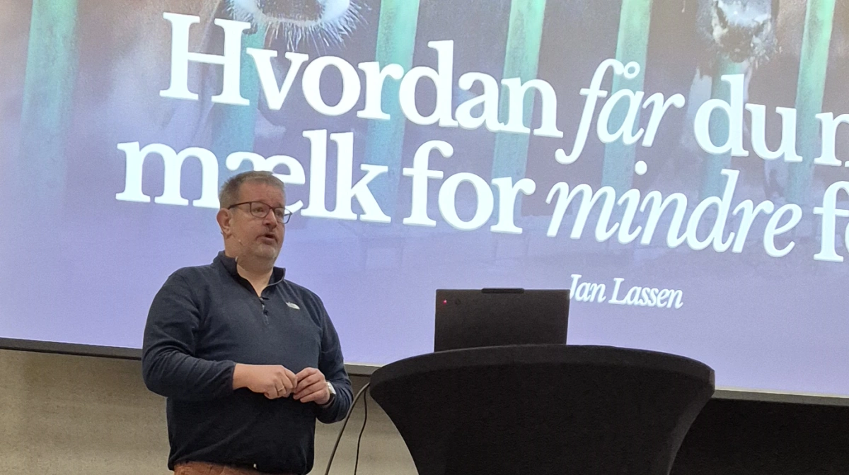 - Genetik er det lange seje træk, men det er et langt sejt træk, som har en meget god effekt, fordi det kommer ud til alle de dyr, der bliver brugt, og det har en effekt hvert år, og det bliver ved med at lægge ovenpå, fordi vi selekterer mod noget, der er bedre, forklarede Jan Lassen, VikingGenetics.