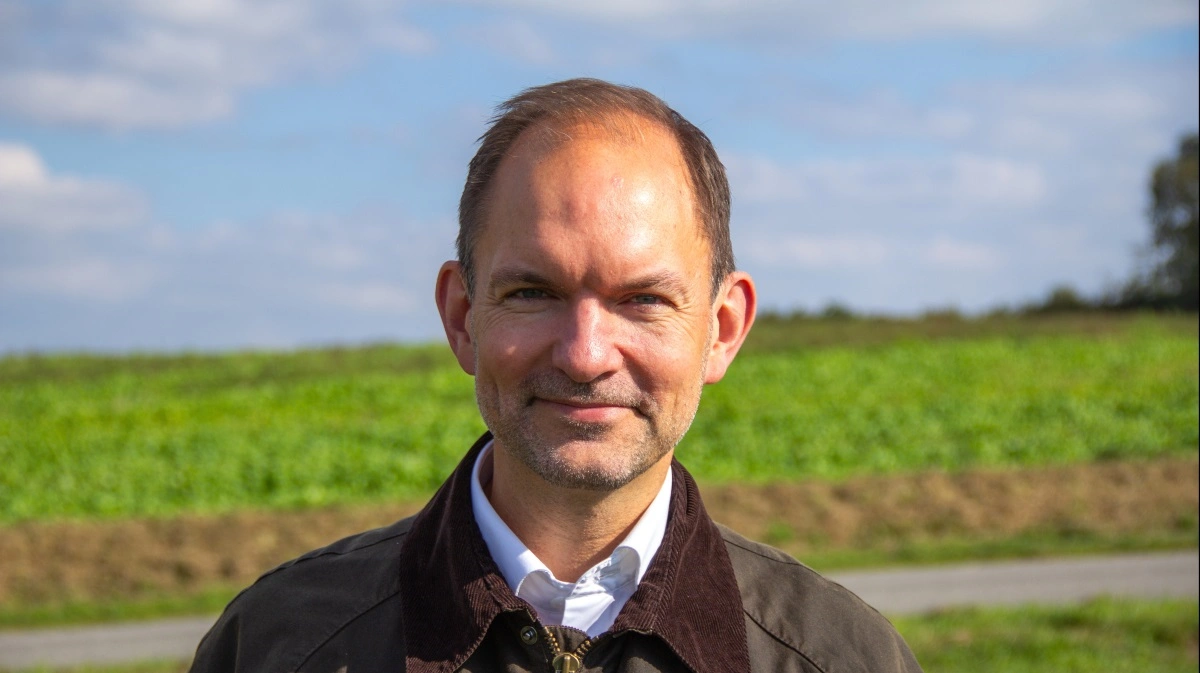 Trepartsminister Jeppe Bruus har den seneste tid været i modvind, når han har mødtes med landmænd ved arrangementer. Men landbrugets indsats på lavbundsområdet har han ros tilovers for. Arkivfoto: Morten Ipsen