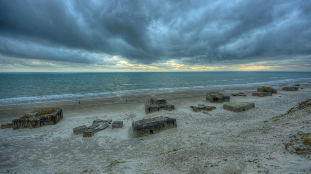 I vinterferien kan man blandt andet komme ind i bunkere. Fotos: Colourbox