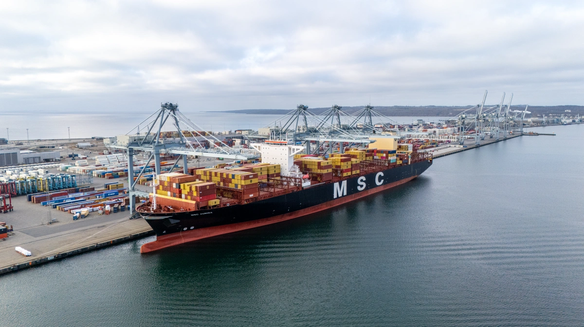 Over 70 procent af alle containere til og fra Danmark går gennem Aarhus Havn, som er landets største erhvervshavn. Foto: Aarhus Havn