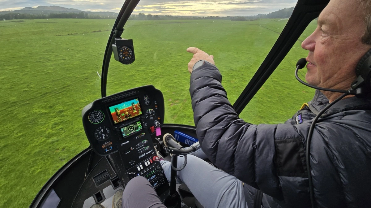 Peter Morrison udpeger sine syv gårde og besætninger, der ligger spredt over store afstande.