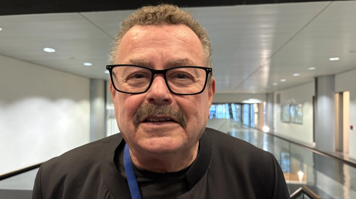 - Det er da vigtigt at sikre selvforsyning af fødevarer her i Europa. Men hvis det virkelig var det, man ville, skulle vi jo på markant vis omlægge vores landbrugsproduktion i Danmark, hvor kornet primært bruges til at fodre alle de eksportsvin med, lyder det fra Enhedslistens Per Clausen.