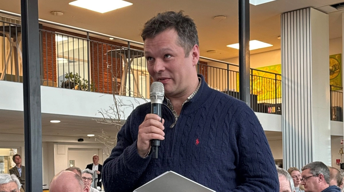 Johannes Karstoft fortalte, at det er første gang i mange år, at han deltog på generalforsamlingen. Den unge planteavler, der driver en bedrift mellem Kolding og Vejle, lagde ikke skjul på, at han er meget usikker på fremtiden. 