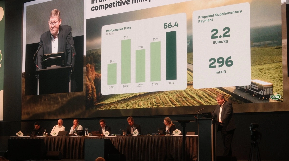 Arla udbetaler rekordhøje 296 millioner euro i efterbetaling – 2,2 eurocent pr. kg mælk til andelshaverne. Foto: Arla