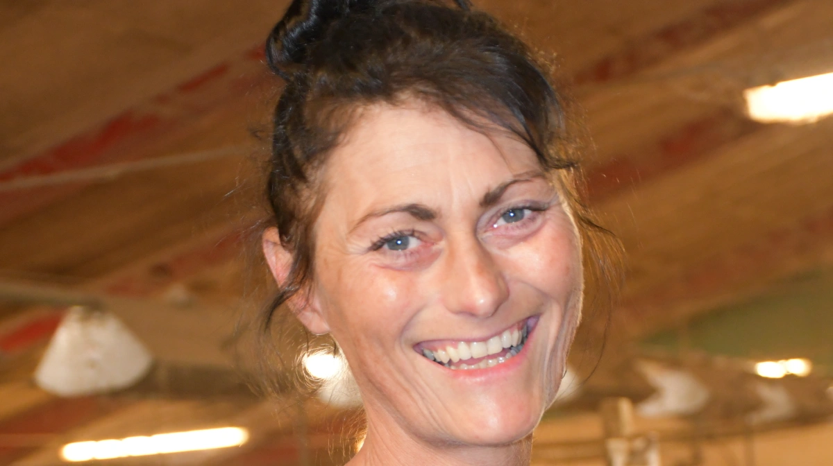 - Vi er med til alt. Vi er også med til budgetopfølgning og budgetgennemgang i forhold til det, der lige vedrører hver vores område, fortæller driftsleder for soholdet hos Landbruget Stovgaard, Lizette Pilegaard.