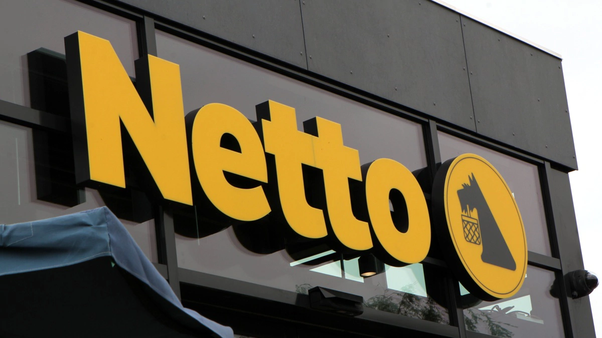 En seddel, fundet i en køledisk i en Netto-butik, er blevet omdrejningspunkt for en ny strid op til folketingsvalget. Arkivfoto