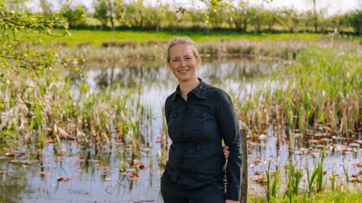 Anna Worm, afdelingsleder for Miljø, Natur og Klima hos Fjordland, ser projektet ved Lomborg som et eksempel på, hvordan samarbejde mellem lodsejere, rådgivere og myndigheder kan føre en idé ud i livet.