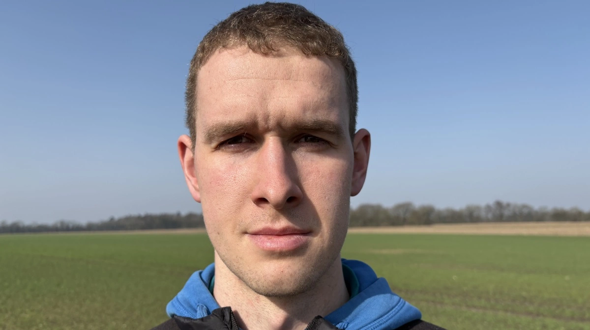 - Gør man sit forarbejde ordentligt, er det ikke nødvendigt med alle de pesticider, mener Anders Østergaard Nielsen. Fotos: Christian Ingemann