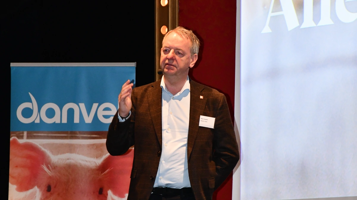 Koncerndirektør Niels Ulrich Duedahl fra Danish Crown var inviteret til at stå for dagens første indlæg.