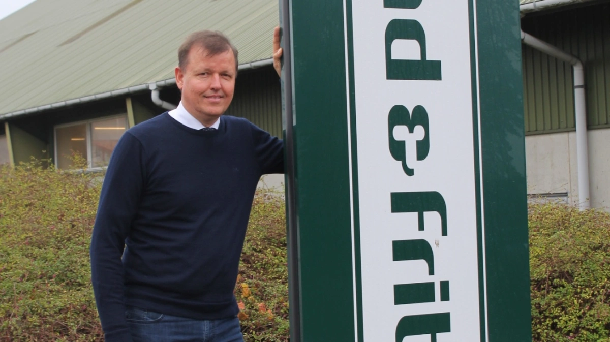 Erik Dalsro Jørgensen har de seneste 11 år været direktør for Land & Fritid-kæden, der har 37 fysiske butikker over hele landet. Foto: Jesper Hallgren