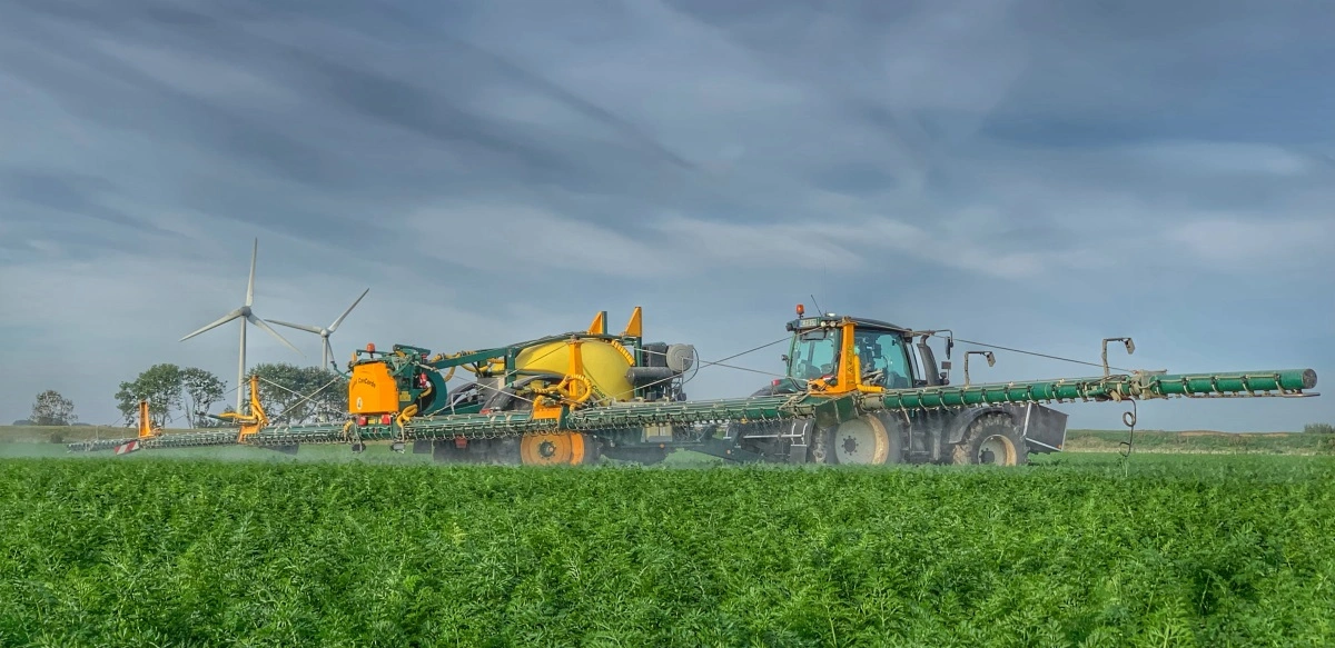 Hos Danfoil arbejder man målrettet på at dokumentere effekten af den unikke luftsprøjte - her i en anden afgrøde end kartofler. Arkivfoto 