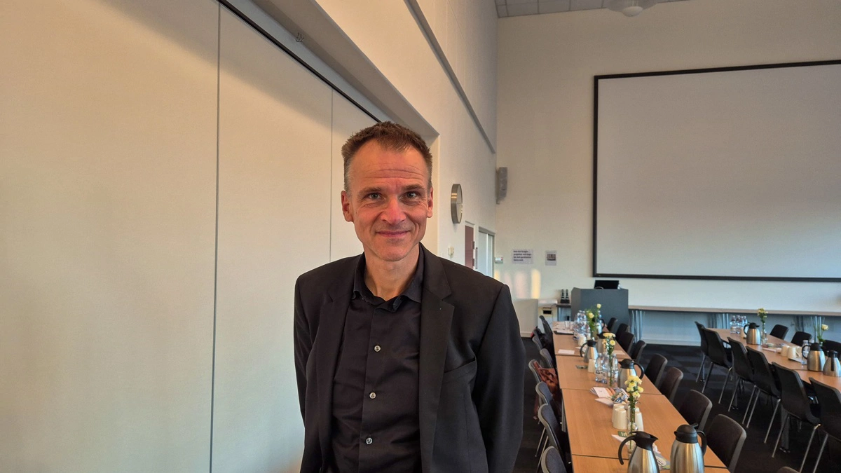 Anders Panum Jensen, direktør for Grøn Trepart i Landbrug & Fødevarer, mener, at debatten om nitrat i drikkevandet mangler proportioner.Arkivfoto: Henning K. Andersen