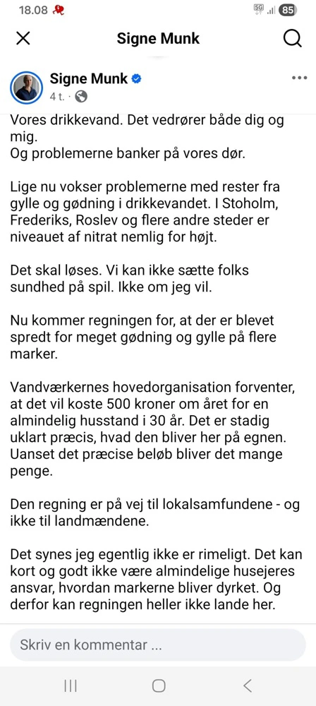 Det er dette opslag fra Signe Munk, der har fået kritik af Carsten Boye, formand for Stoholm Vand. For det er ikke rigtigt, at nitrat i drikkevandet der er over grænseværdierne. Faktisk er der slet ikke nitrat i drikkevandet der, viser seneste måling. Skærmdump fra Facebook
