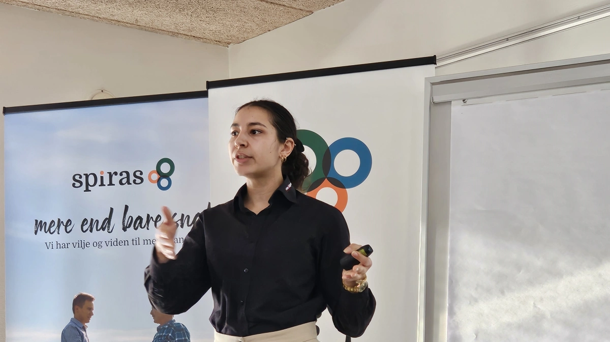 Emmy Rønving fra SvineRådgivningen har gennem realtidsovervågning erfaring med at hjælpe besætninger til bedre foderudnyttelse, bedre tilvækst i opstart og generelt til at forbedre rutinerne, så der ikke er så meget brandslukning. Foto: Camilla Bønløkke