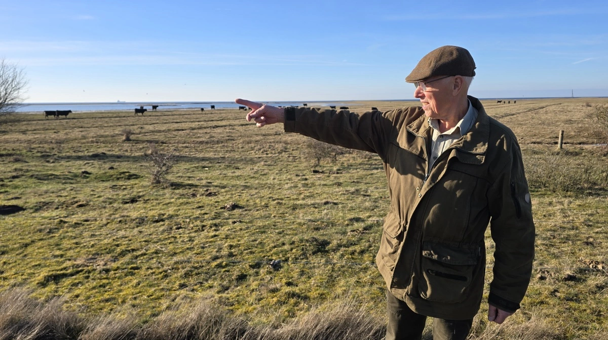 Kruusesminde ligger i et bevaringsværdigt landskabsområde med en forholdsvis lang kystlinje på 4,2 km, som giver god mulighed for at komme til Lejsø. 