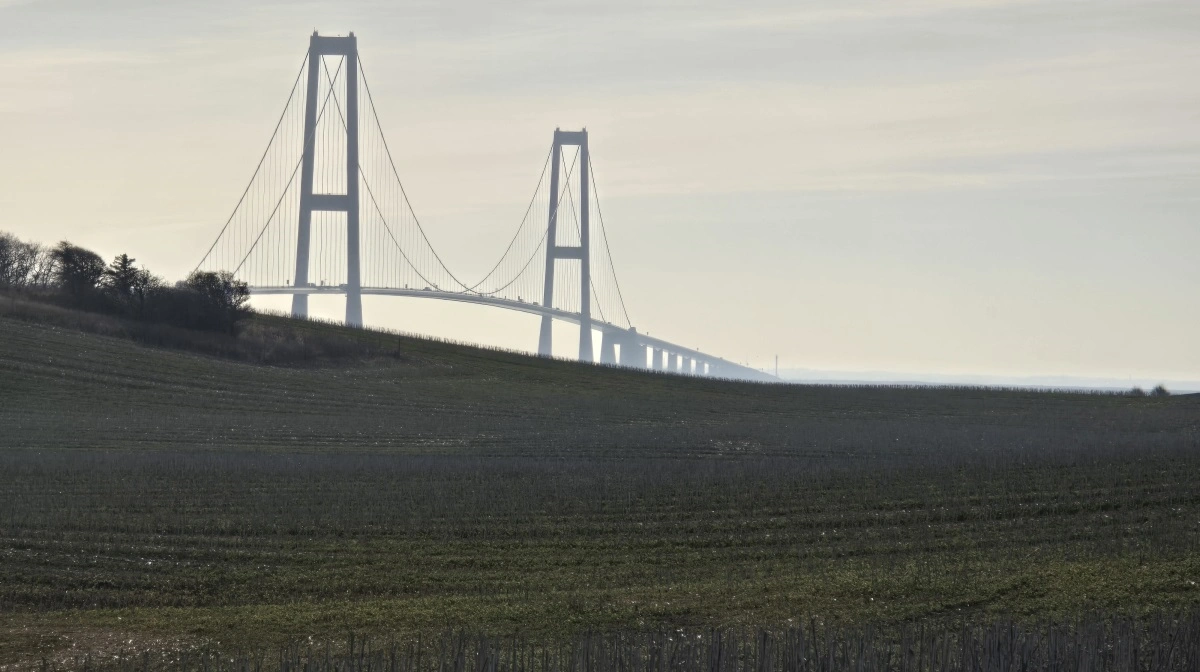 Jorden er en stiv JB 9-jord lige ned til Storebælt.