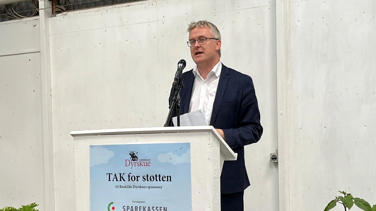 Der skal meget mere dansk frugt og grønt på menuen, mener fødevareminister Jacob Jensen (V). Arkivfoto: Jesper Hallgren