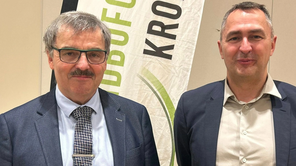 Christian G. Jensen (tv.) kunne give formandsposten videre til Poul Jakob Bønløkke. Fotos: Landboforeningen Kronjylland