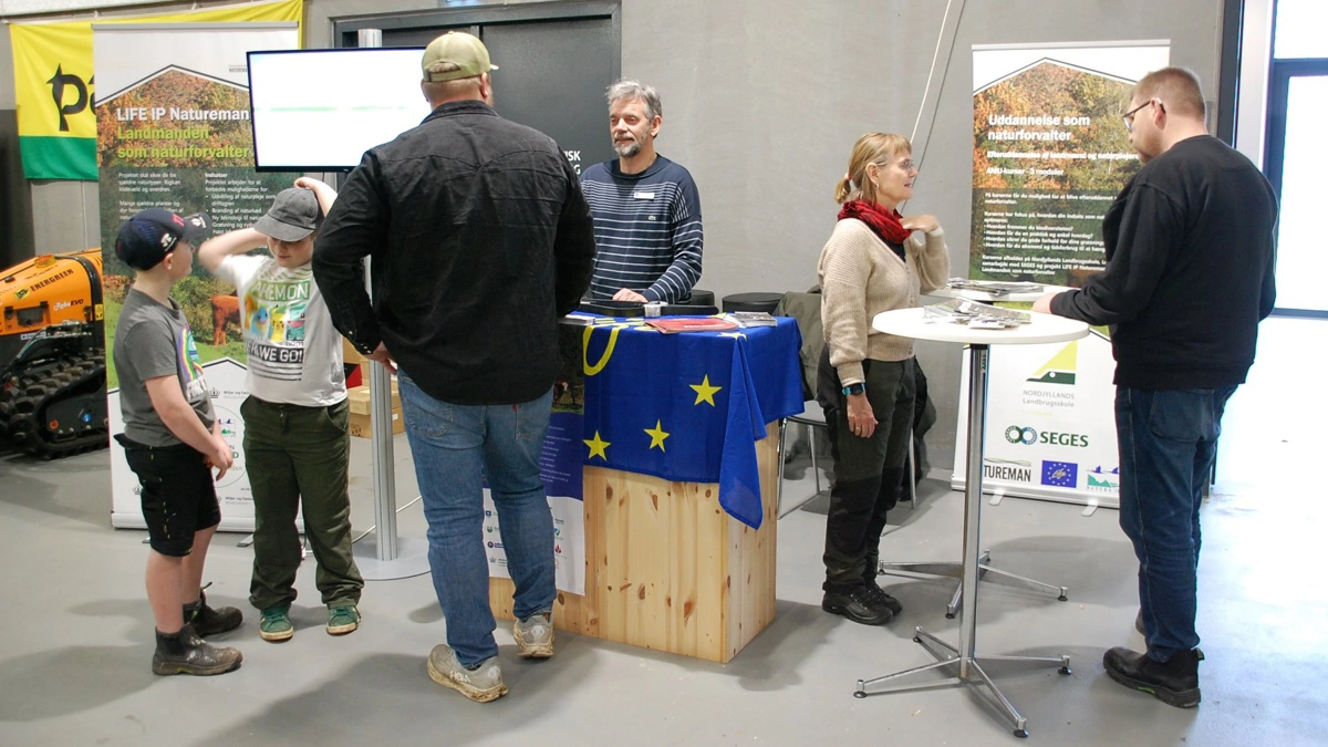 Da der i sidste måned var Kødkvægsskue Nord i Messecenter Vesthimmerland i Aars, var Annita Svendsen fra Naturstyrelsen Himmerland og Per Egge Rasmussen fra Vesthimmerlands Kommune klar til at tale om projekt »Life IP Natureman – landmanden som naturforvalter«.