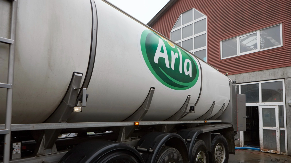 Arla fastholder mælkeprisen i april, mens globale råvarepriser stiger og markedet viser tegn på opbremsning og stabilisering. Arkivfoto: Erik Hansen