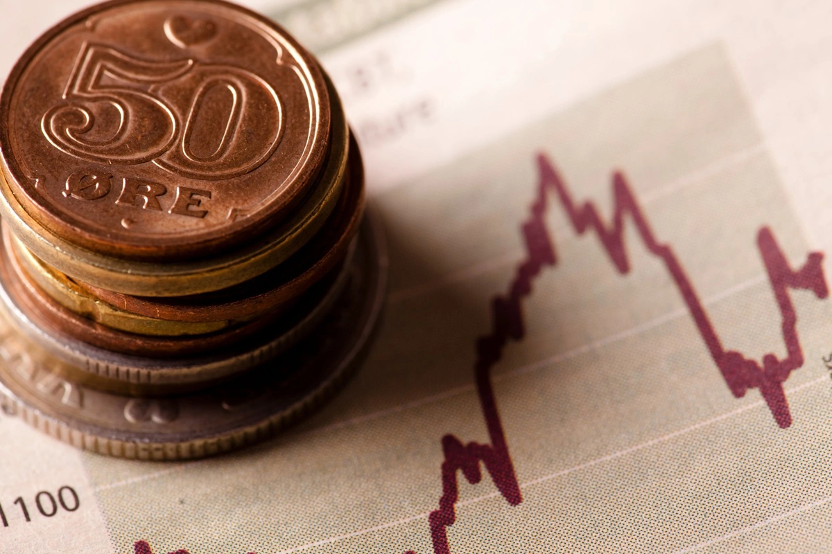 Undgå 0 procent på indlån mens du betaler rente og brug likviditet aktivt til at sænke renteomkostninger.