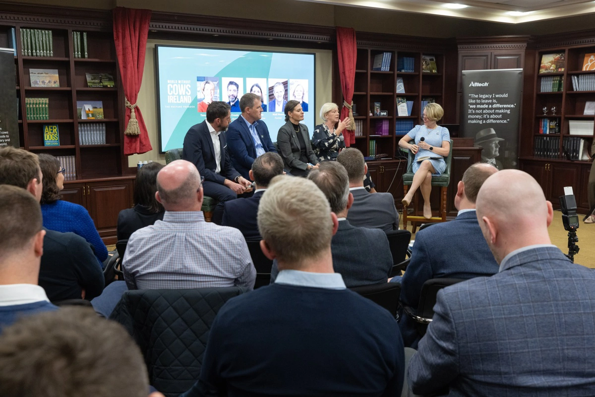 Dokumentarfilmen har vakt interesse blandt mange interessenter i Irland.