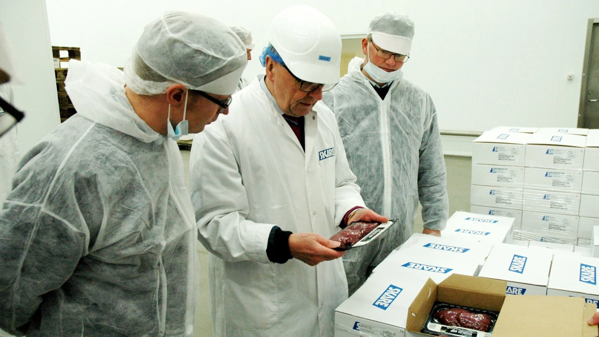 Konkursramte Skare Meat Packers er tiltalt for manglende sporbarhed af kød og risikerer bøde på knap 10 millioner kroner. Arkivfoto
