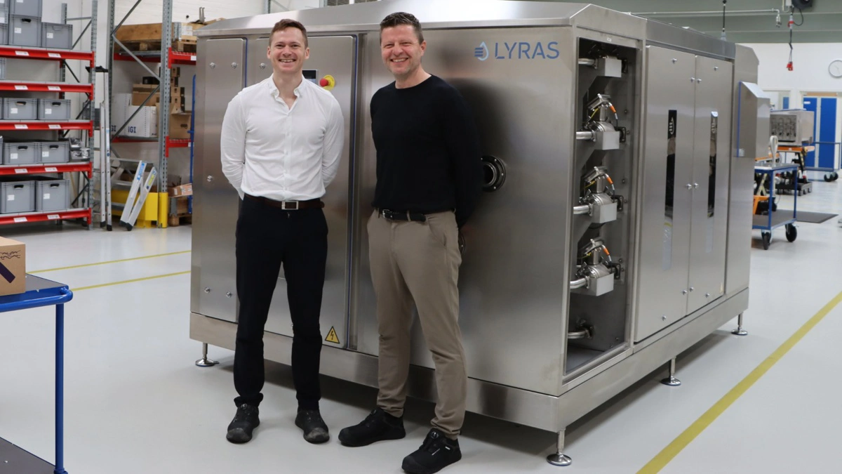 Fra venstre: Rasmus Mortensen, stifter af Lyras og den nye salgschef Mads Killerich Aamann. Foto: Lyras