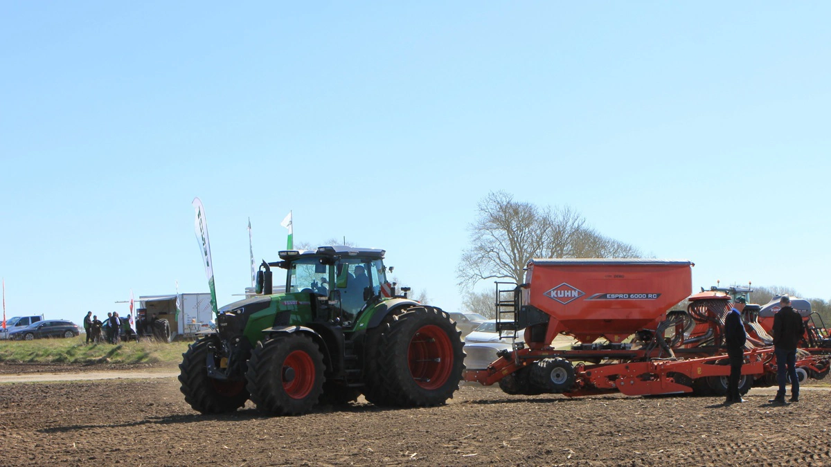 Fendt præsenterede flere nye generationer på sidste års Agritechnica, og særligt Fendt 800-serien tiltrækker sig stor opmærksomhed. 