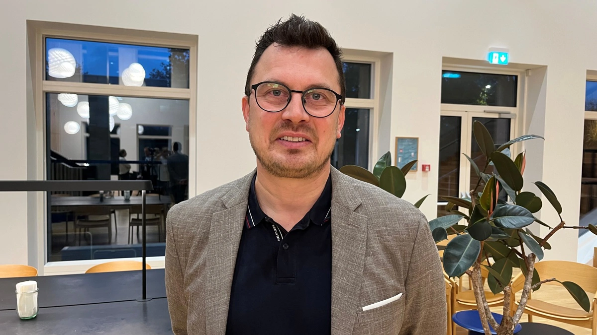 - Vi står stadig med en række alvorlige erfaringer fra praksis, som falder sammen med opstarten af Bovaer, siger Jesper Arnth, formand for Landbrug & Fødevarer Sektor for Kvæg, i en kommentar til den nye rapport fra Aarhus Universitet. Foto: L&F