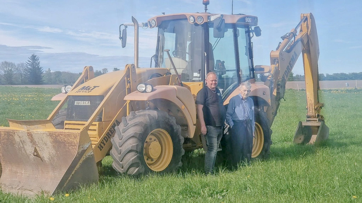 Andreas J. Hansen drev i mange år sit entreprenørfirma i Hydevad, inden det for fire år siden blev solgt til sønnen Paul G. Hansens M&T Service i Toftlund. Privatfoto