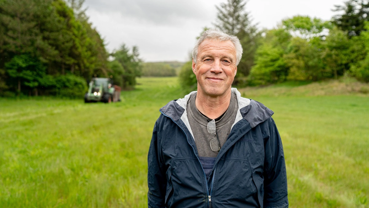 Projektet hos Knud Erling Birch omfatter 25 hektar. Efter de første otte kvæg er lukket ud på de 13 hektar, følger yderligere syv på et andet område på 12 hektar.