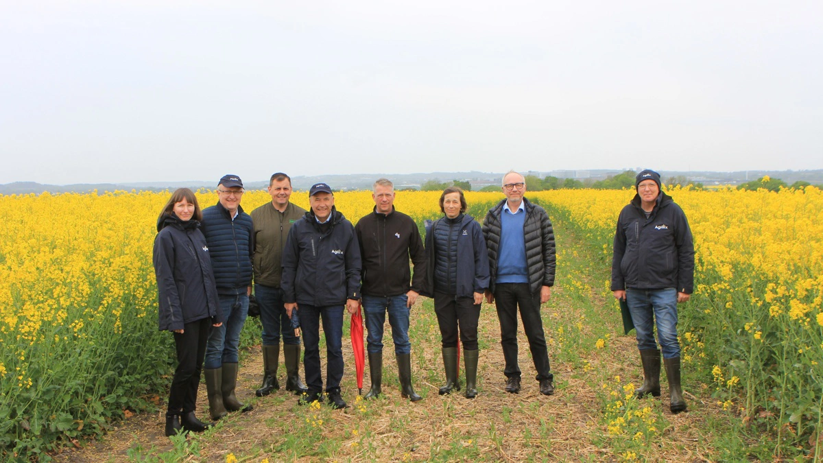 Arrangørerne bag Agri Farm Day. Fra venstre er det administrativ koordinator Marina Elisabeth Staun og souschef for planter Flemming Floor, begge Agillix, afdelingsleder Egon Knudsen fra Mollerup Mølle, teamleder Poul Madsen fra Agillix, Lars Hjort Silkjær og Betina Tykgaard Arvidson fra DLG, samt plantechef Jørgen Korning og forsøgstekniker Kurt Christensen fra Agillix. Fotos: Kasper Stougård 