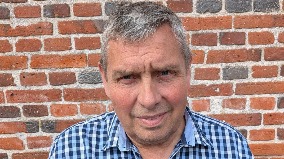 - Jeg tror ikke, at det er meningen, at Danmark skal have landbrug om nogle år, lyder reaktionen på den nye regering fra planteavleren Finn Sørensen, der driver 450 hektar på sin bedrift ved Sorring mellem Silkeborg og Århus.