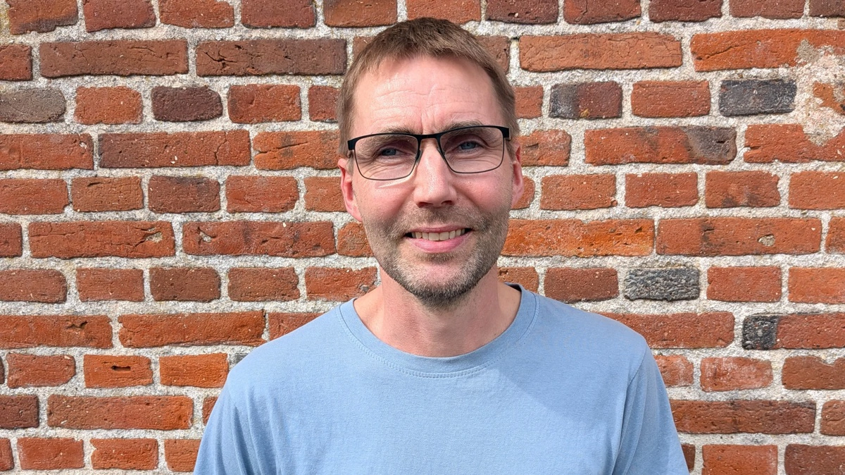Politikerne får travlt med at forklare alle de løgne, de er kommet med i valgkampen, mener planteavleren Kristian Schødt Sørensen, Fåborg ved Varde. Han var én blandt mange utilfredse deltagere på mødet. 