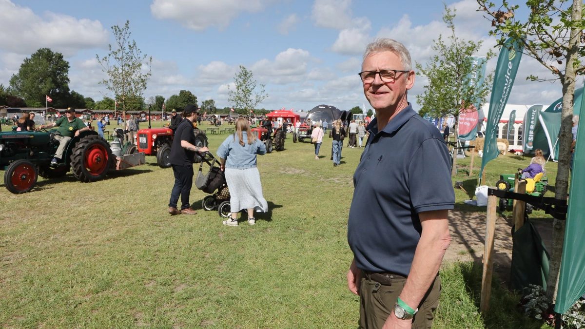 - Jeg har ikke kunnet finde Christiansborg-stemningen her på pladsen, lyder det fra dyrskueformand Lars Iversen. Foto: Erik Hansen