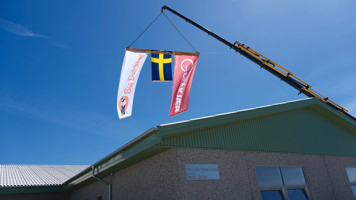 Gråkjær har været totalentreprenør på det svenske projekt, mens Big Dutchman Skandinavien har leveret al indendørsmekanisering på projektet.