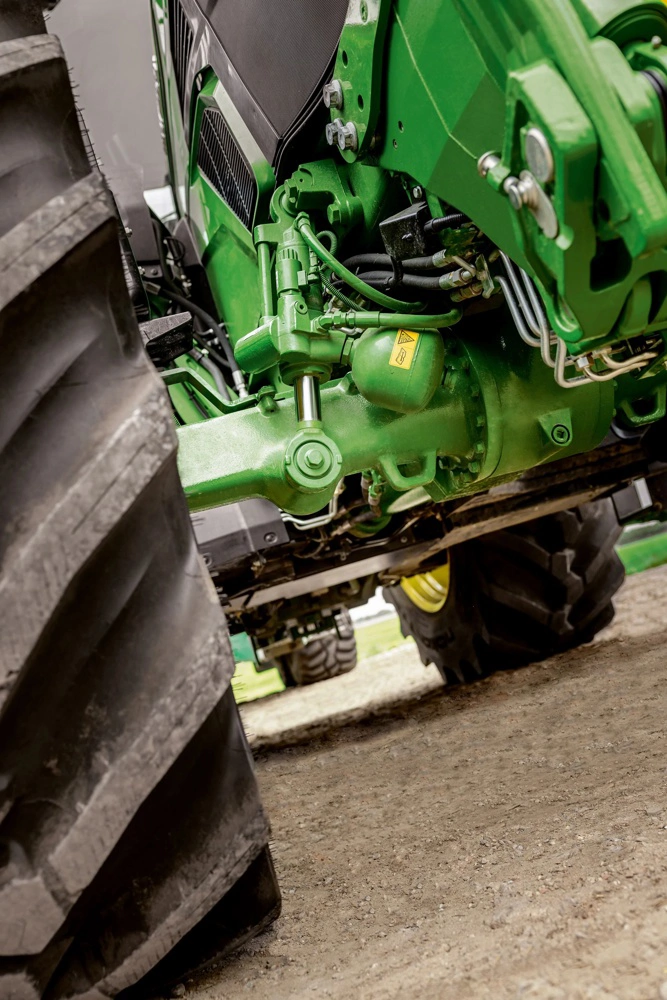 John Deere har lavet en gennemgribende opdatering af forakslen på de nye 6R-modeller.