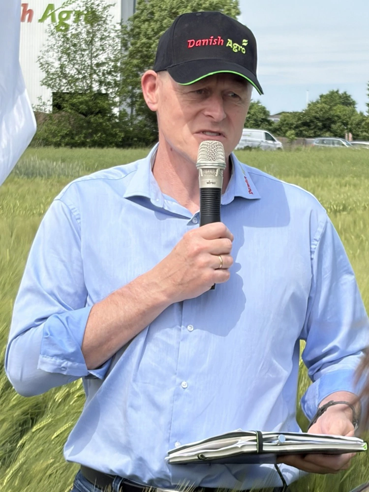 Jan Vanggaard Pedersen, afgrødechef for Danish Agro Vestdanmark, da han i sidste uge holdt indlæg om markedssituationen for kommende høst til Marktræf i Nr. Søby på Fyn. 