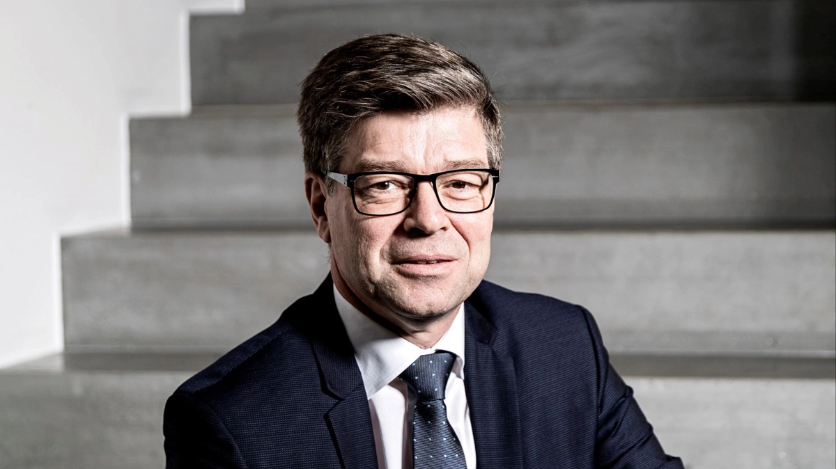 - Vi havde inden det indledende retsmøde opfordret FH til at suspendere sympatikonflikten, så vi er tilfredse med beslutningen. Suspenderingen betyder, at vi sikrer den fornødne tid og ro til en fair og ordentlig rettergang, siger KA-direktør Karsten Høgild. Foto: KA