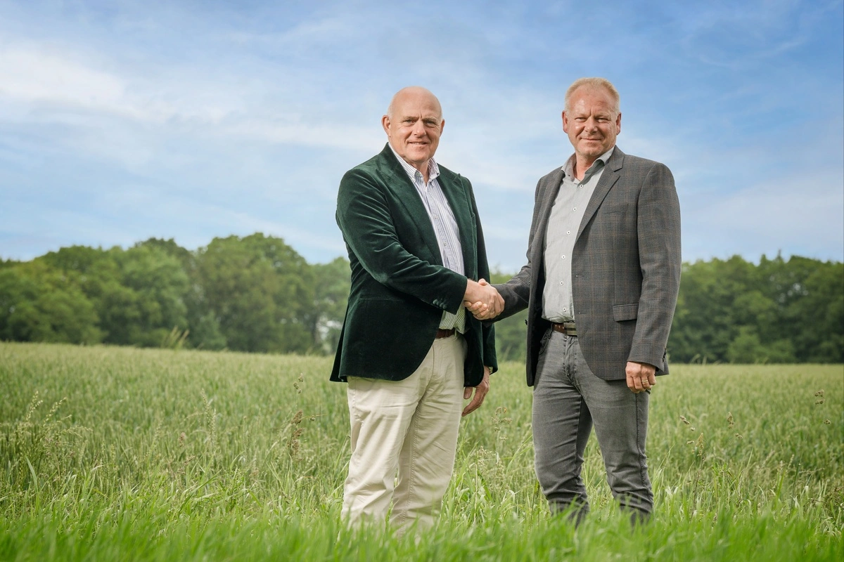 Fra venstre: Adm. direktør i Vestjyllands Andel, Steen Bitsch og adm. direktør i Hornsyld Købmandsgaard, Henrik Hedegaard.