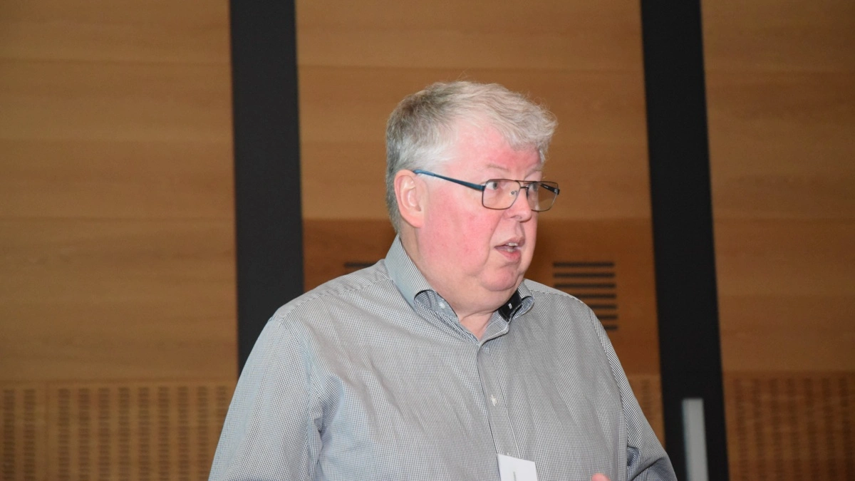 Poul Erik Jørgensen.