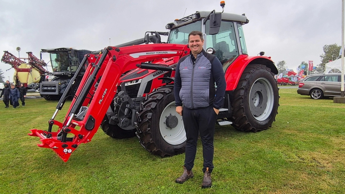 Klaus Kjær har glædet sig til Danmarkspremieren på den nye MF 5S DYNA-VT Foto: Tenna Bang