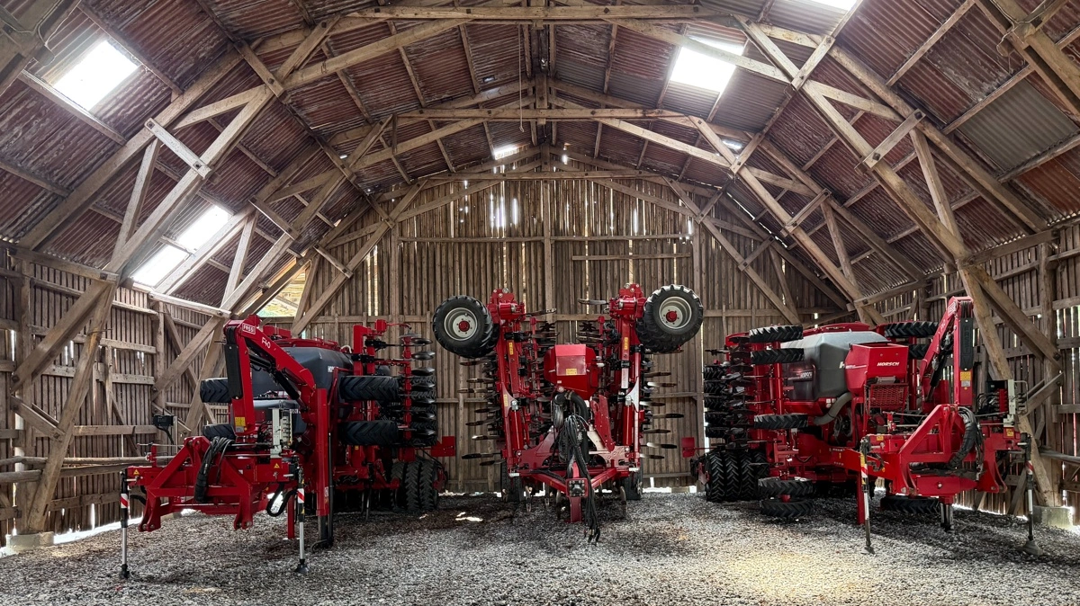 HSH Agro råder over to Horsch Focus-såmaskiner. Den ene med disc-sektion, den anden med tandsektion. Førstnævnte bruges primært efter plov. 