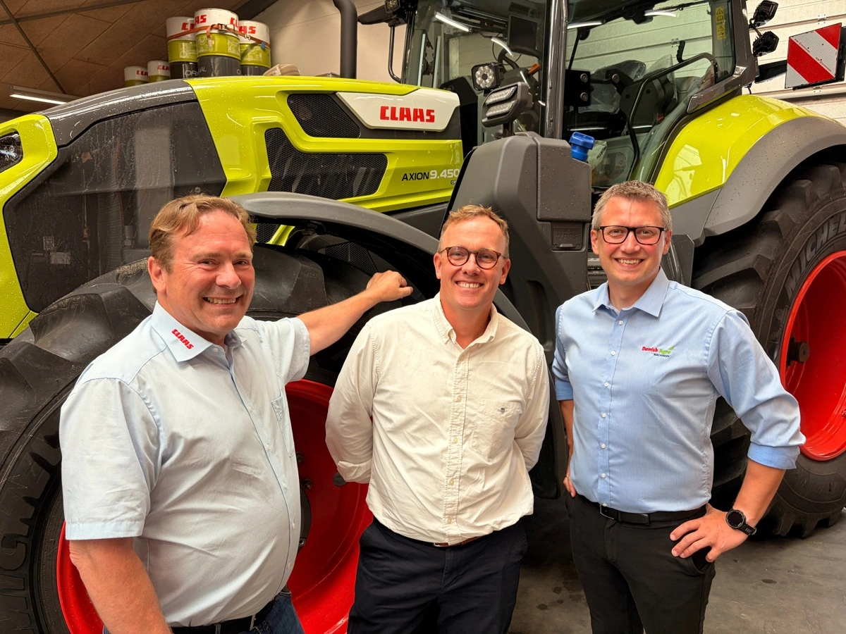 Fra venstre: Dann Nielsen, Troels Pontoppidan og Rasmus Thing. Foto: Danish Agro Machinery