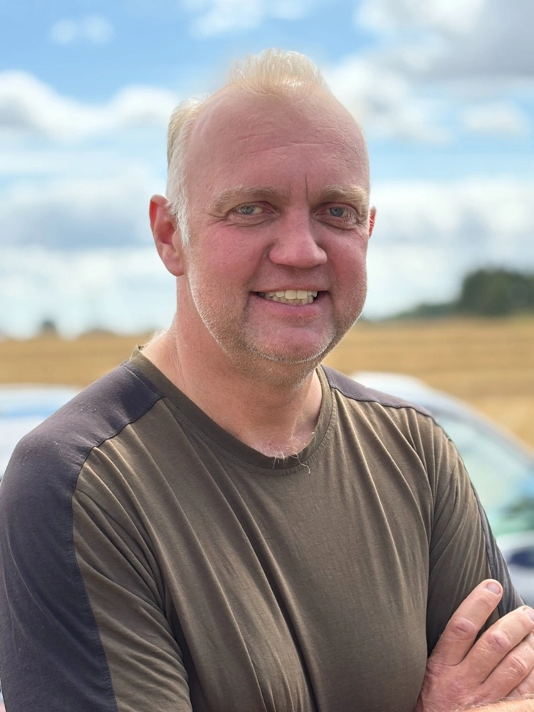 Mogens Feldthusen driver sammen med sin bror Bjarne Feldthusen ejendommen Brandelevgaard ved Mogenstrup nær Næstved. De dyrker 1.060 hektar, hvor rugen udgør cirka 100 hektar. Foto: Henriette Lemvig