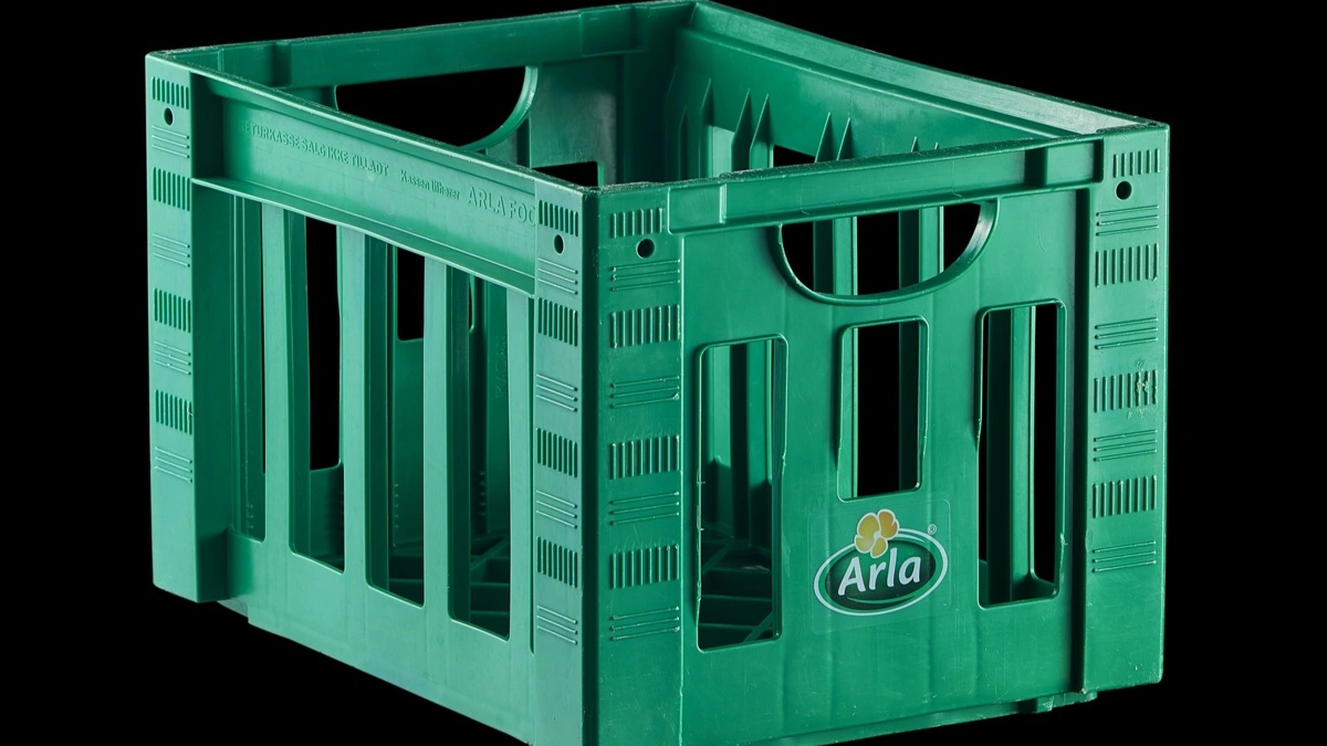 Arla skal hvert år indkøbe 270.000 nye mælkekasser som følge af de kasser, som forsvinder på blandt andet legepladser. Fotos: Arla