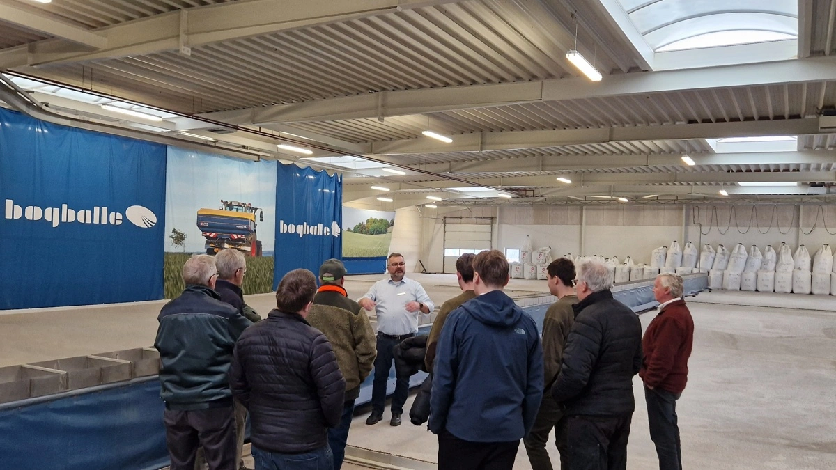 Ifølge produktchef hos Bogballe, Michael Lond, er det afgørende, at gødningen kan spredes ensartet og forudsigeligt. Foto: Yara Danmark