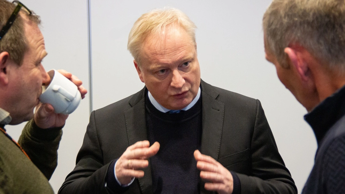 - Når miljøtilstanden cirka år 1900 anvendes som mål, er det usammenhængende og usystematisk at ville anvende en referencetilstand for landbruget 6.000 år tidligere, lyder det blandt andet fra Hans Sønderby Christensen, advokat med speciale i EU-ret. Arkivfoto: Morten Ipsen