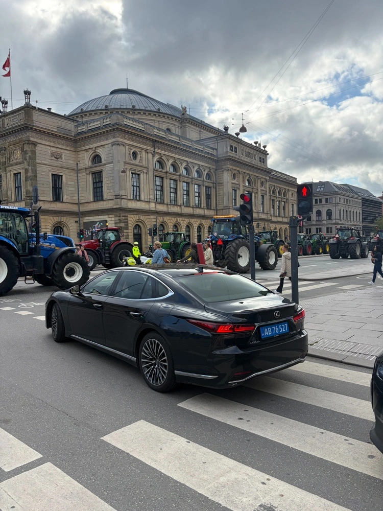 Traktorerne fyldte godt i det københavnske gadebillede tirsdag formiddag. Foto: Henriette Lemvig